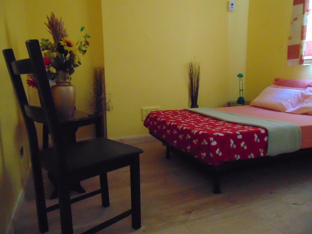HOUSE OF ADA room 4